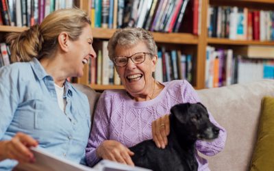 The Healing Power of Fur: Exploring Pet Therapy for Seniors