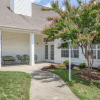 Navion of Goldsboro - Back yard