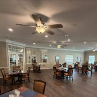 Navion of New Bern dining room